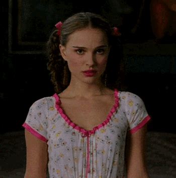 natalie portman hot gif|Natalie Portman GIF .